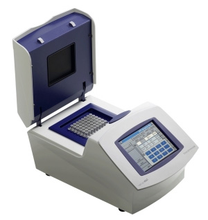 [sk18418] SensoQuest Gradient Labcycler 48 Including Aluminium 48 x 0.2ml Block